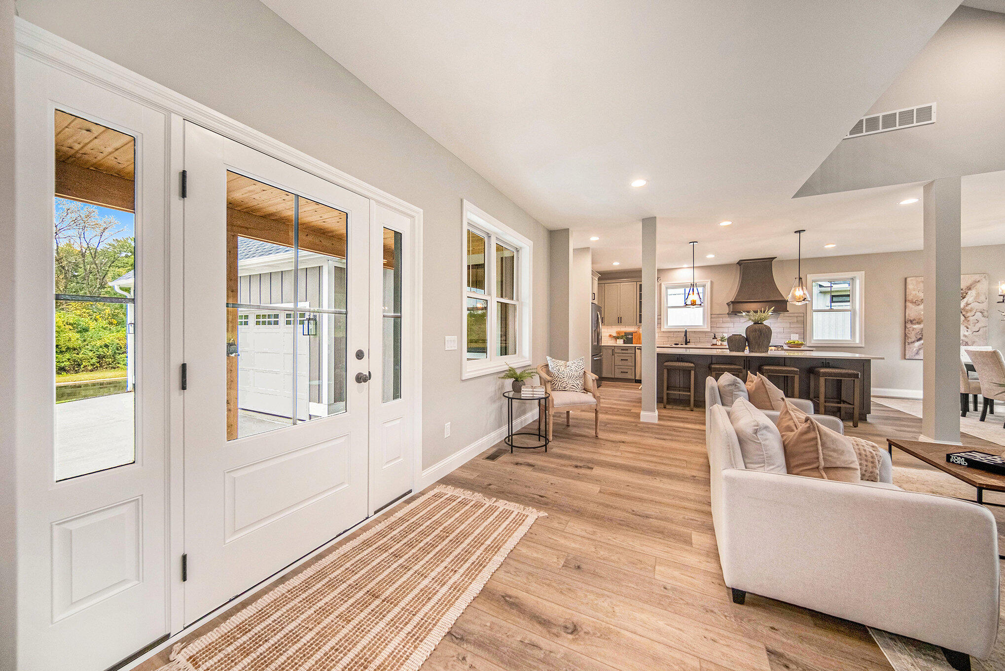 5182 Grande View Lane