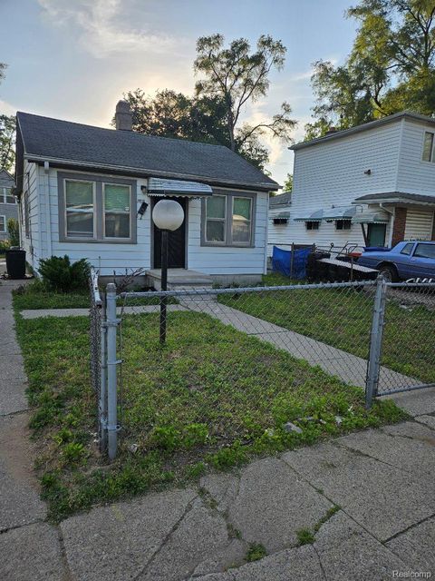 Photo of 21033 Glen Lodge Road, Royal Oak Charter Township, MI 48220 (MLS # 20261047073)