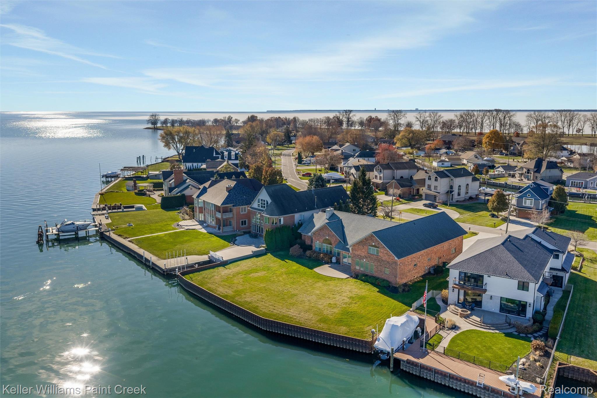37580 Lakeshore Drive