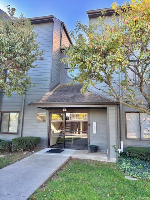 2465 Riverside Drive 212