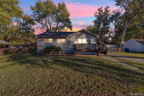 31450 AVONDALE Street Westland City MI 48186