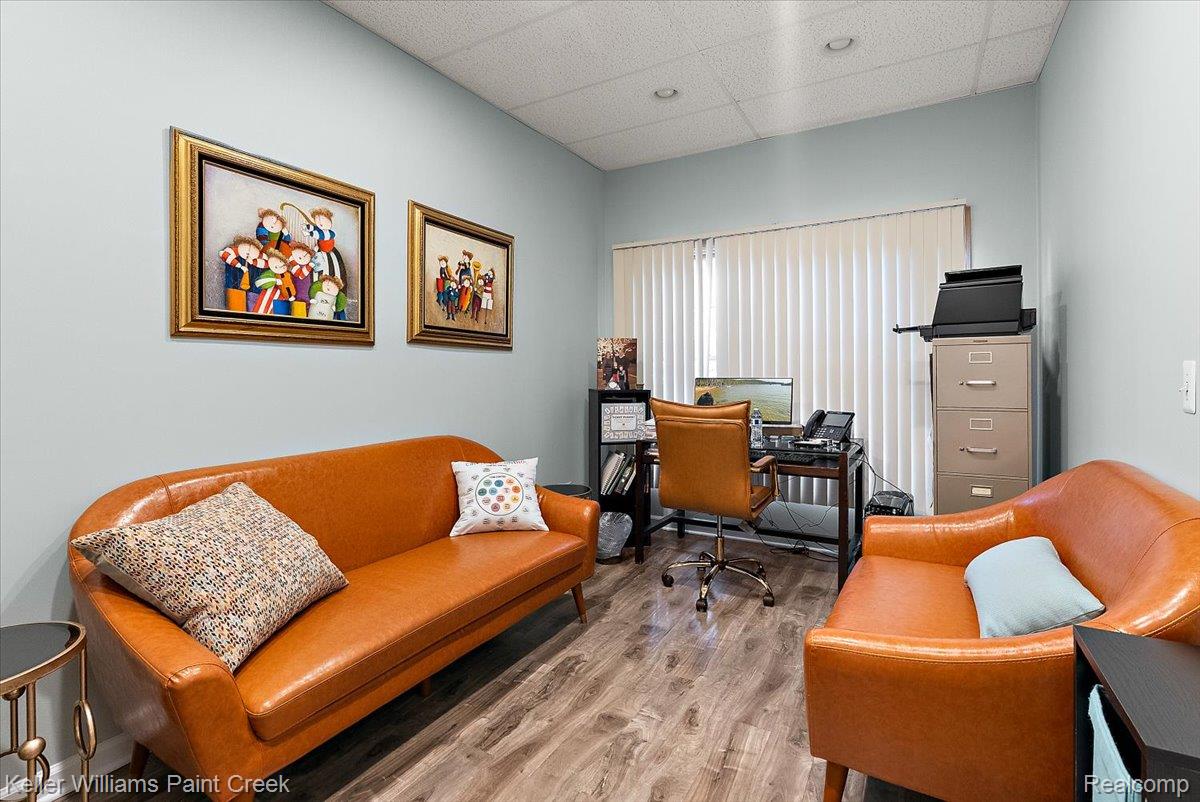 940 W Avon Road B11