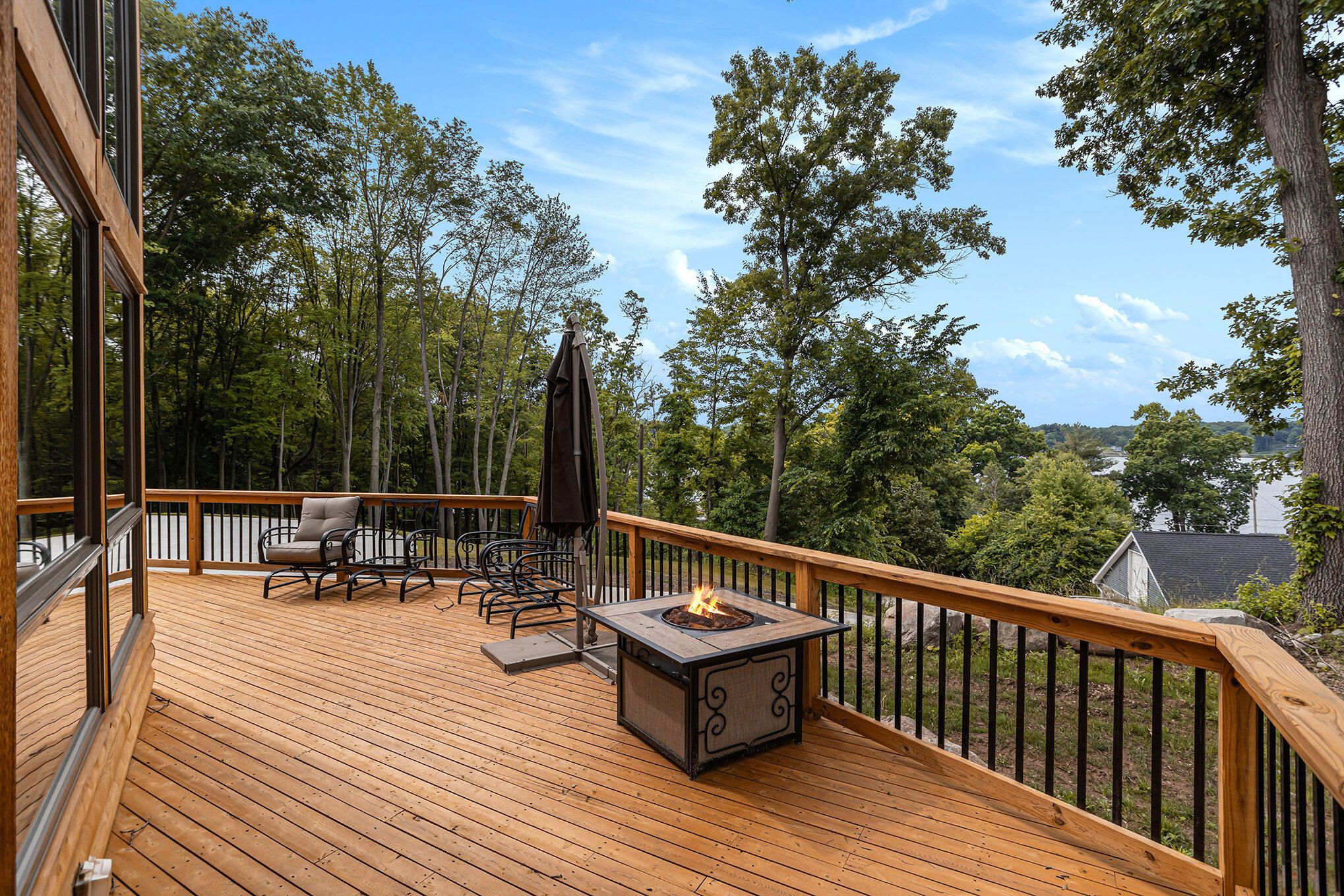 Ross Township, Michigan 49012, United States, 4 Bedrooms Bedrooms, ,3 BathroomsBathrooms,Residential,Active,157659