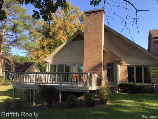 4562 Golf View Drive