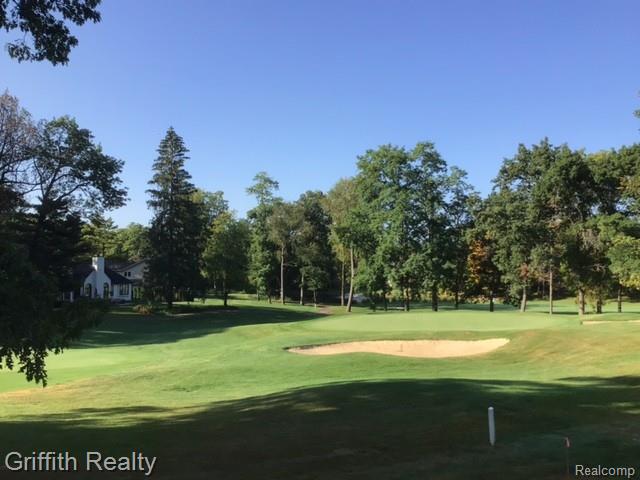 4562 Golf View Drive