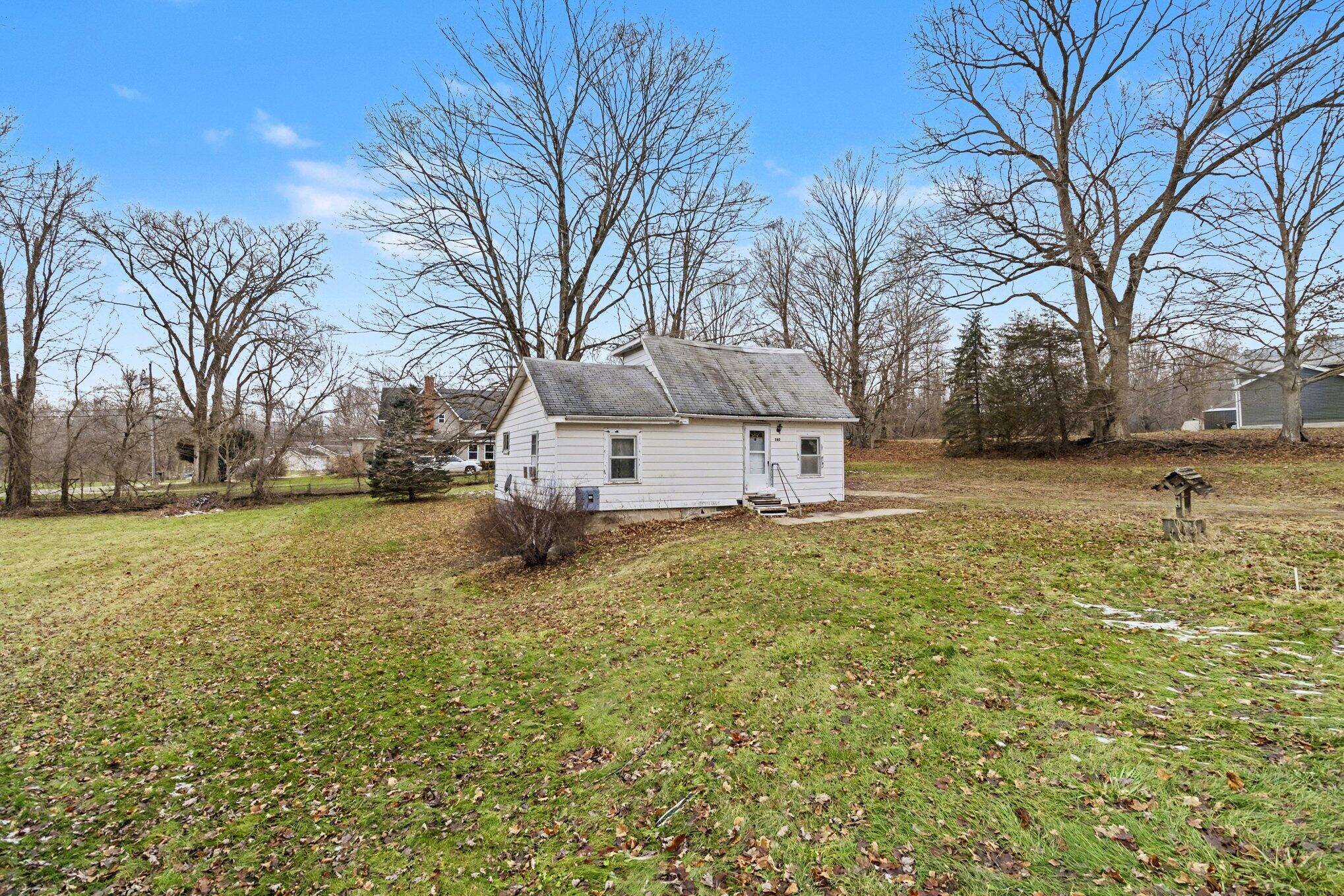 725 N Paw Paw Street