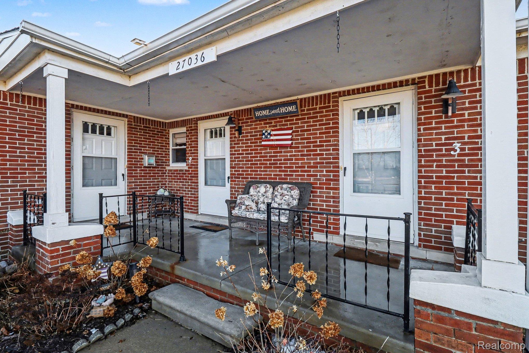 27036 Sandy Hill Lane