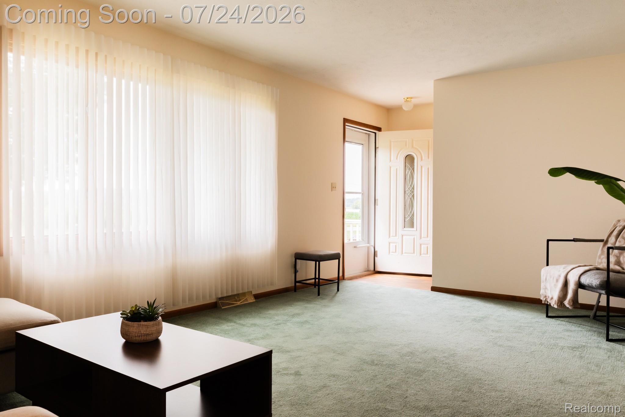 895 Haslett Road E