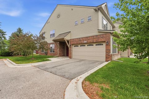 Photo of 49111 Charnwood Drive, Macomb Township, MI 48042 (MLS # 20261037453)