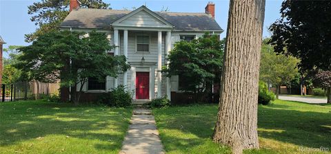 1206 Balfour Street Grosse Pointe Park City MI 48230