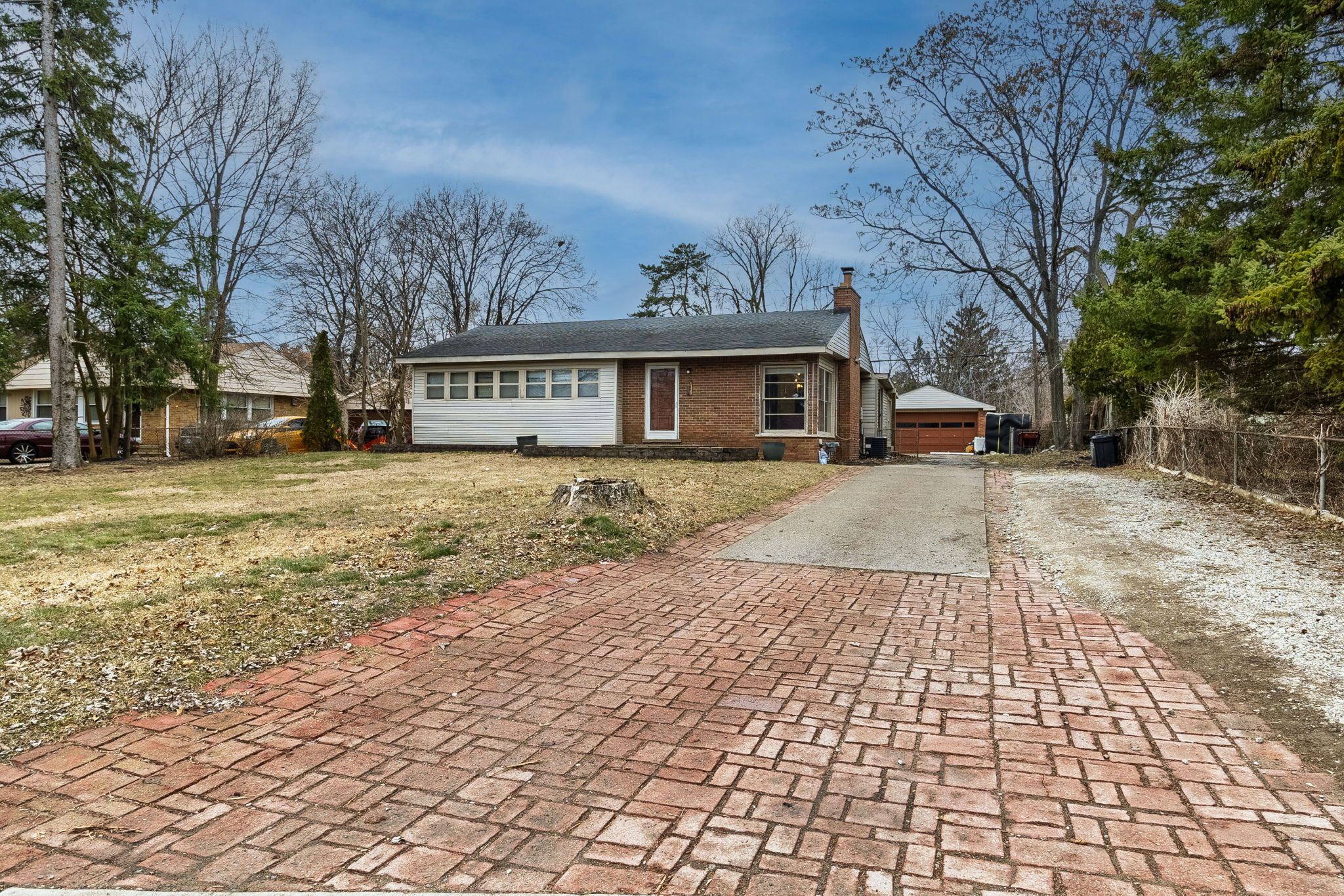 2174 MIDDLEBELT Road