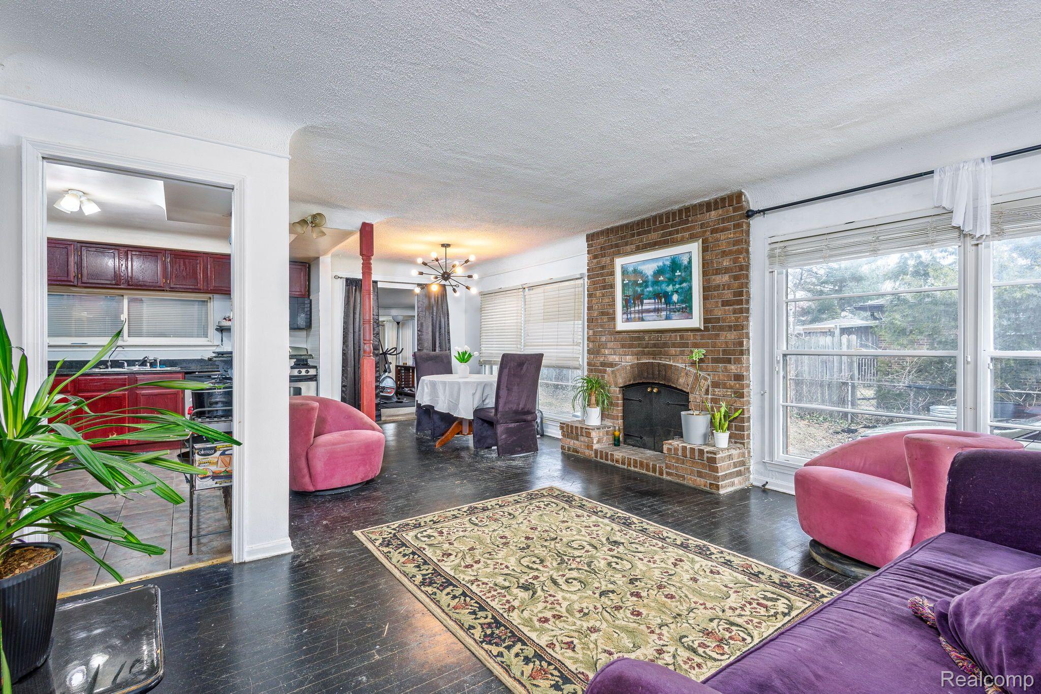 2174 MIDDLEBELT Road