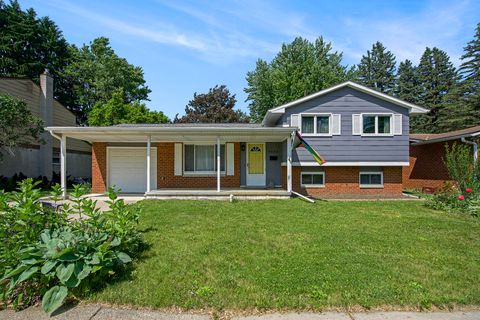 8683 Hemlock Court Superior Charter Township MI 48198