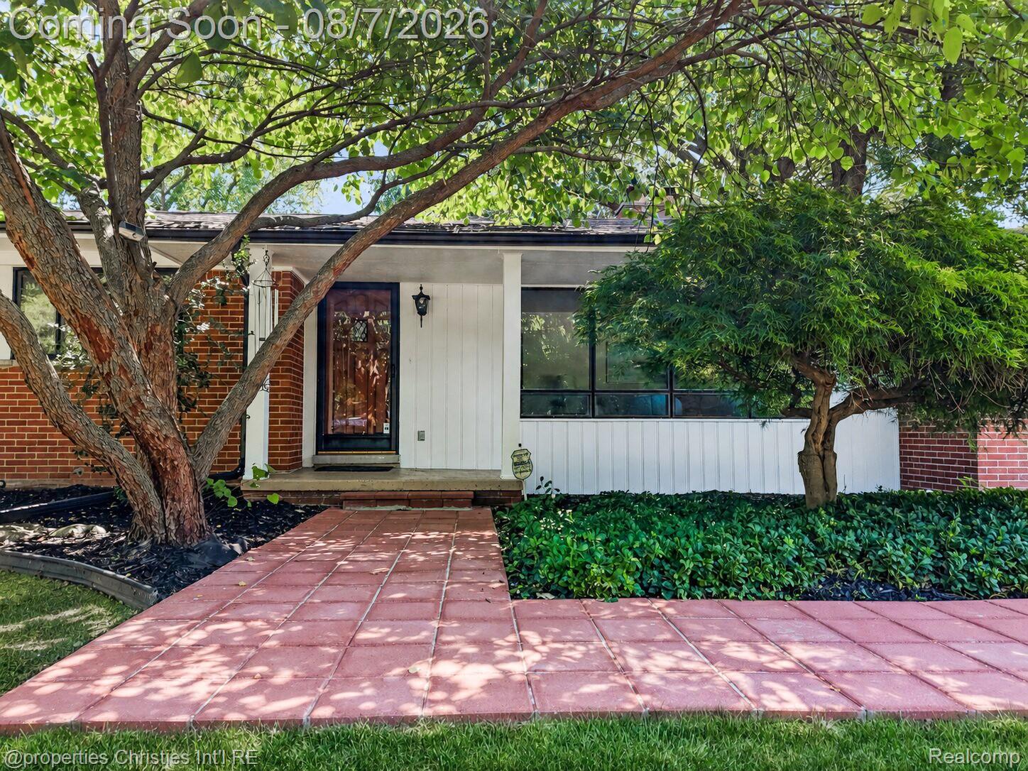 24711 Tudor Lane