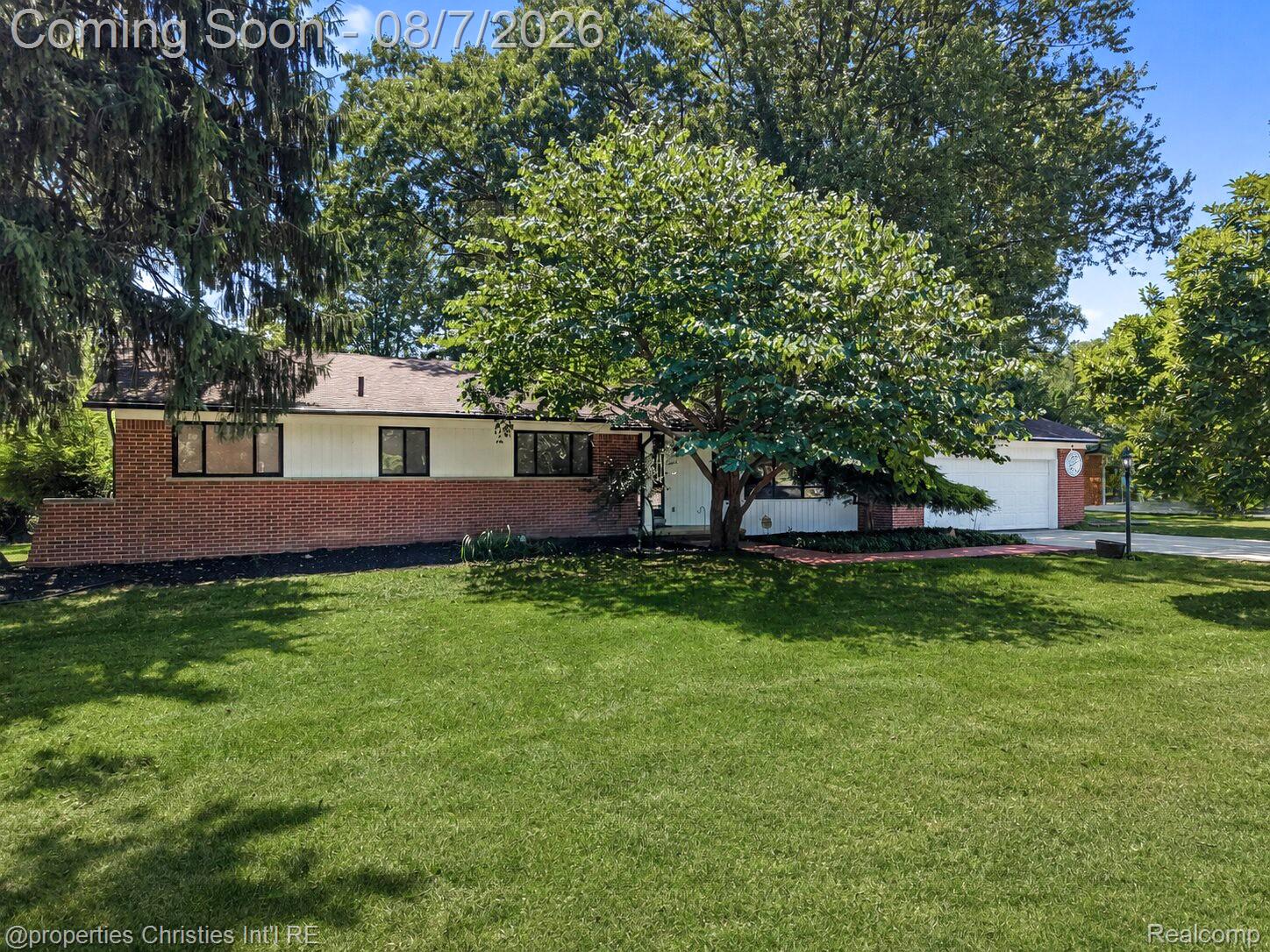 24711 Tudor Lane