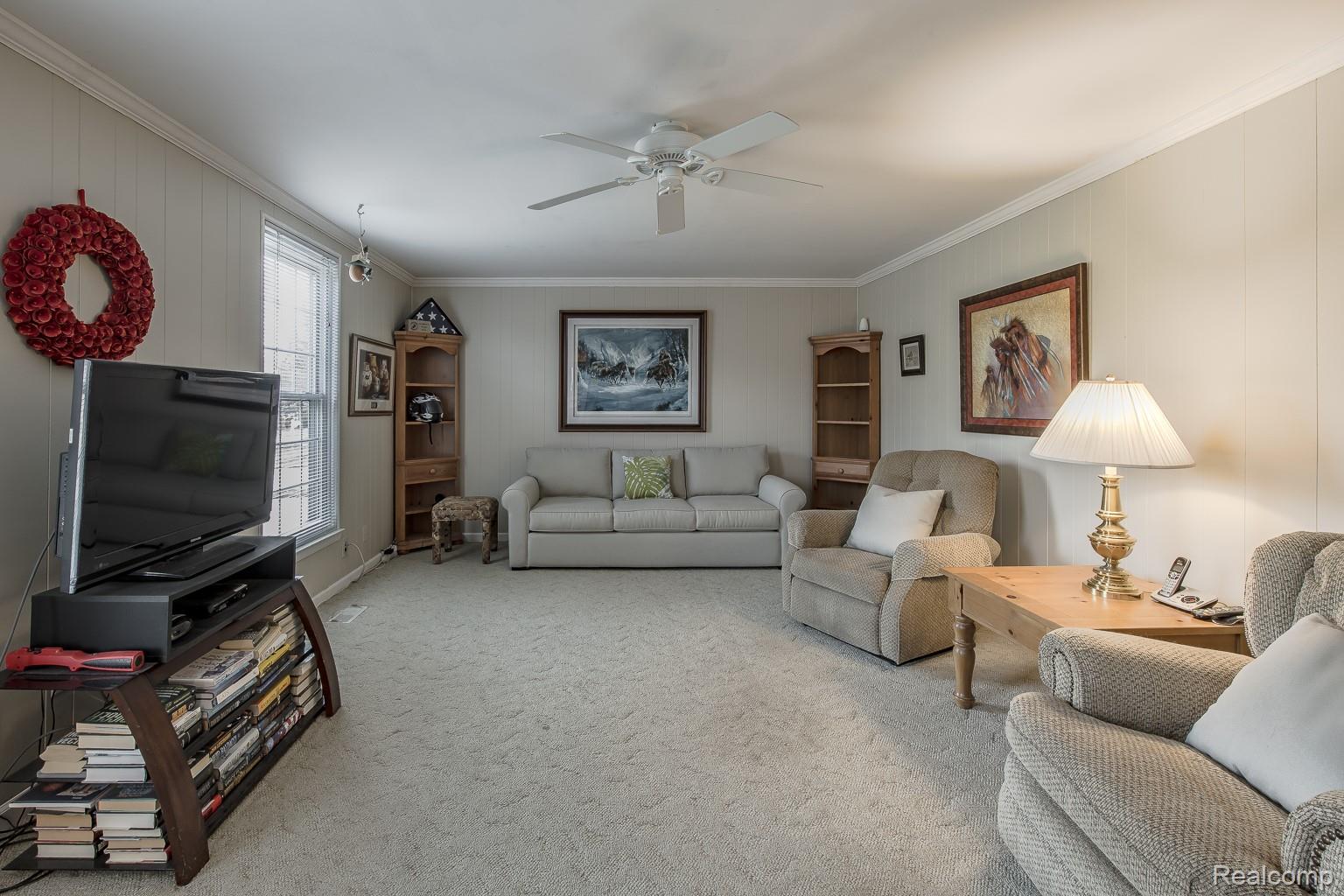 1145 E Fairview Lane