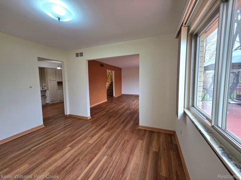 Tiny photo for 4714 Pickwick Drive, Sterling Heights City, MI 48310 (MLS # 20261021806)