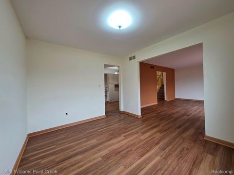 Tiny photo for 4714 Pickwick Drive, Sterling Heights City, MI 48310 (MLS # 20261021806)