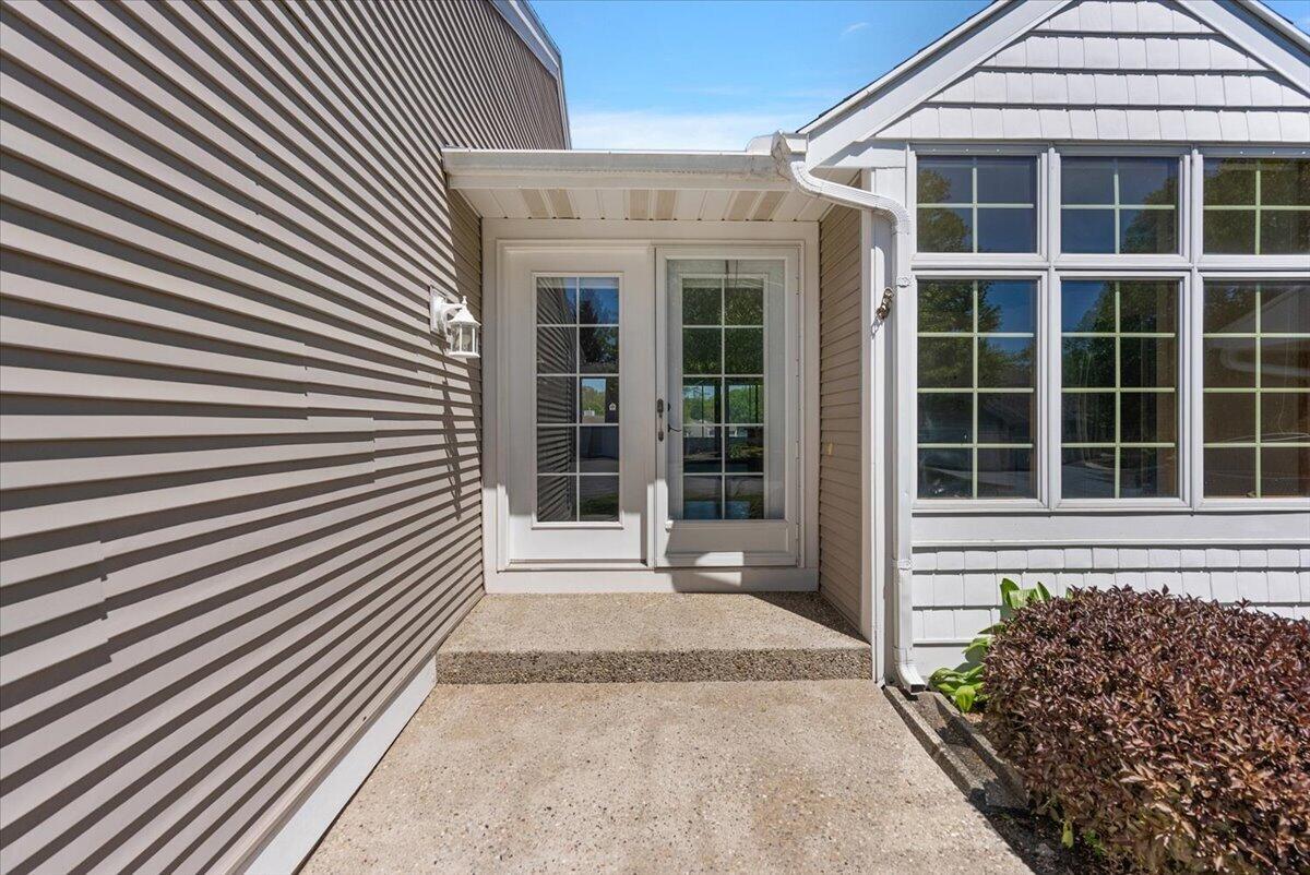 846 Claremont Court