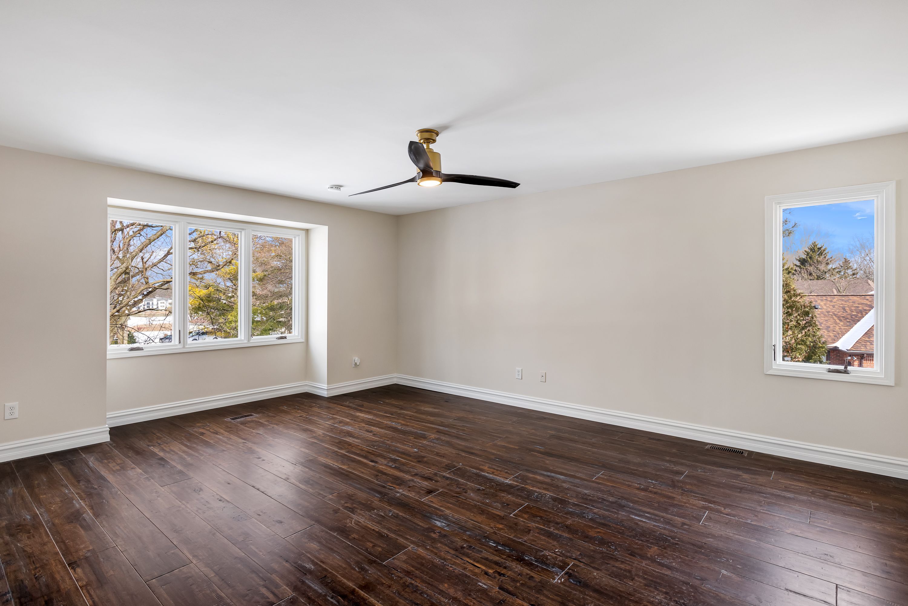 Bloomfield Township, Michigan 48302, United States, 4 Bedrooms Bedrooms, ,5 BathroomsBathrooms,Residential,Pending,81177