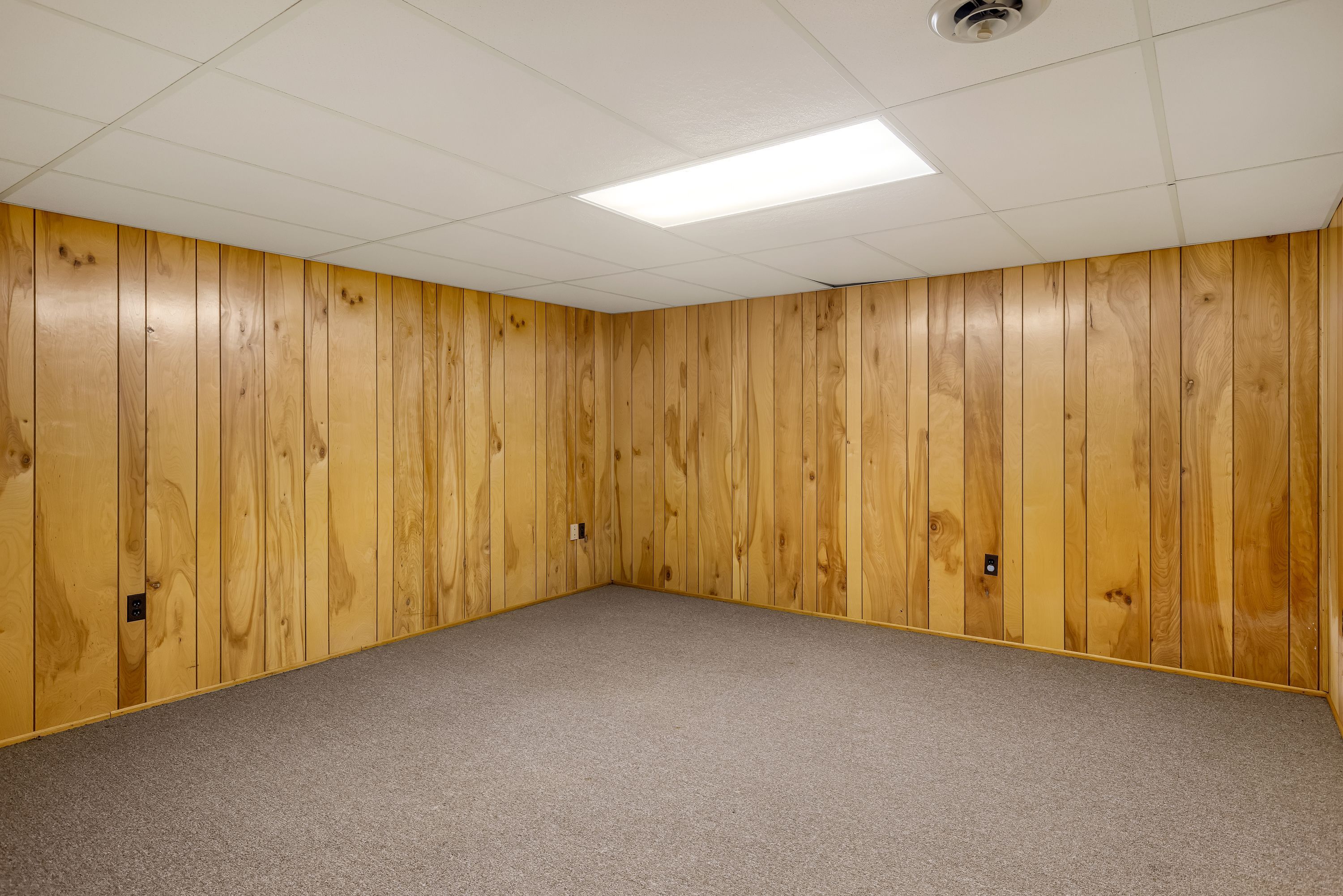 Bloomfield Township, Michigan 48302, United States, 4 Bedrooms Bedrooms, ,5 BathroomsBathrooms,Residential,Pending,81177