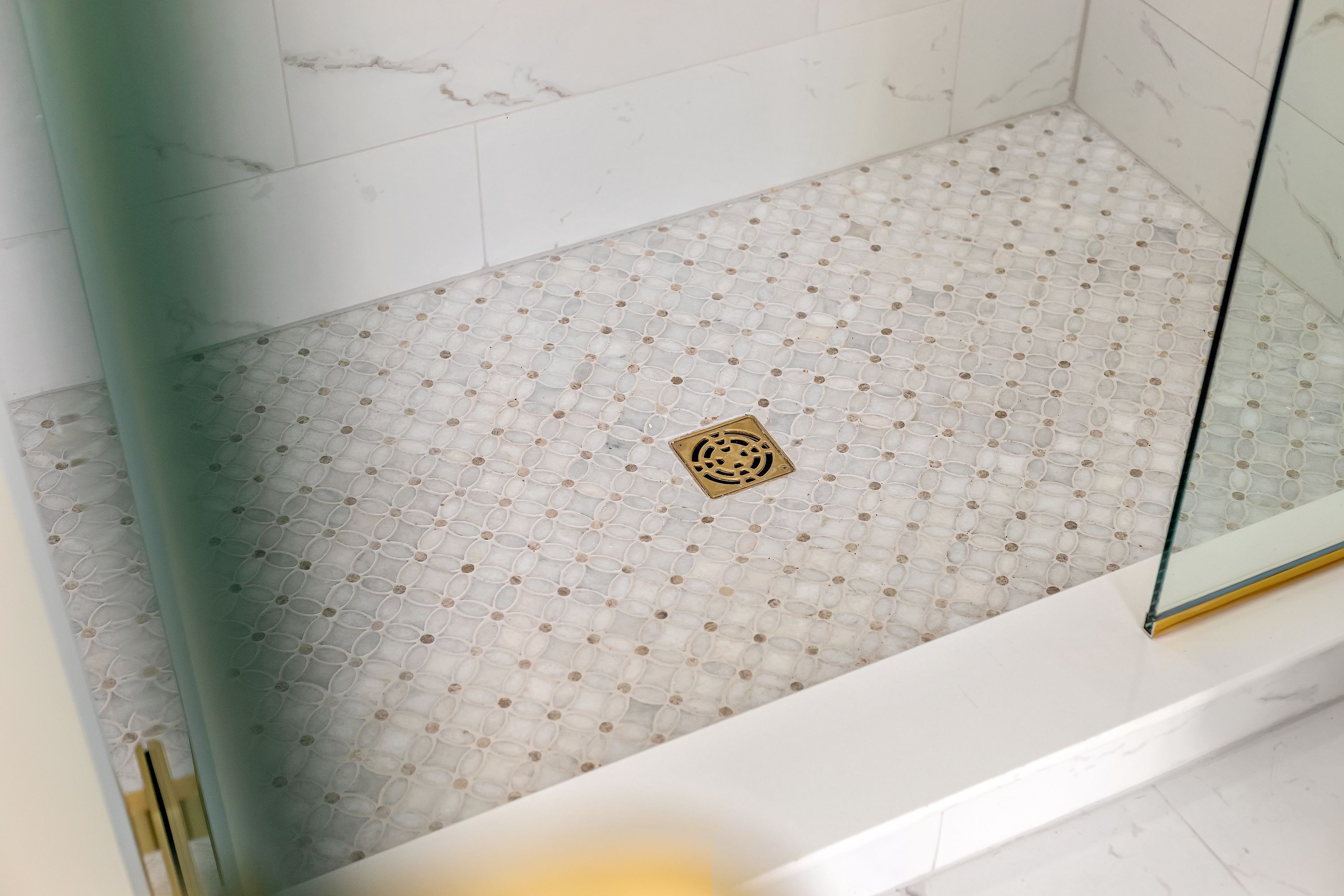 Bloomfield Township, Michigan 48302, United States, 4 Bedrooms Bedrooms, ,5 BathroomsBathrooms,Residential,Pending,81177