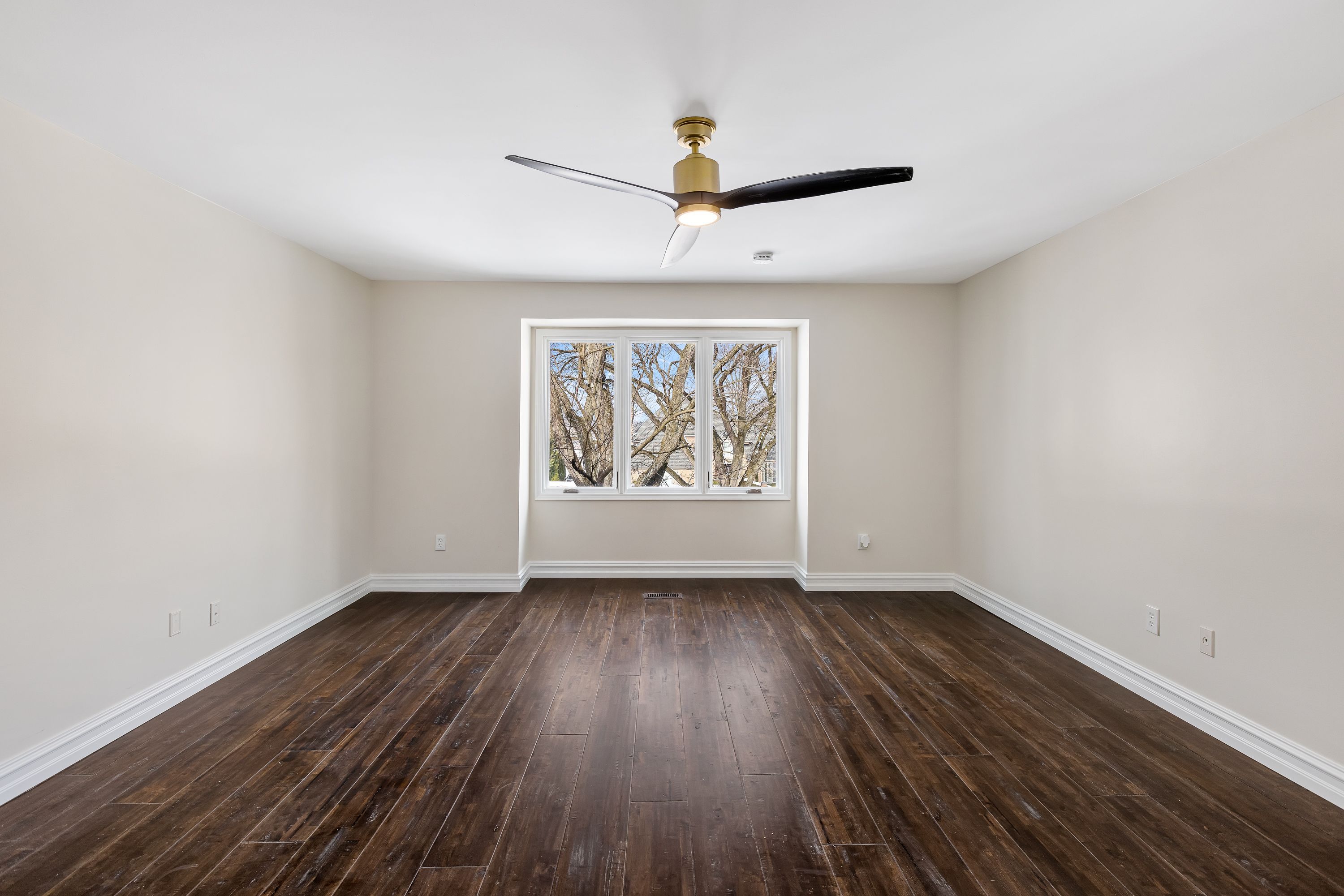 Bloomfield Township, Michigan 48302, United States, 4 Bedrooms Bedrooms, ,5 BathroomsBathrooms,Residential,Pending,81177