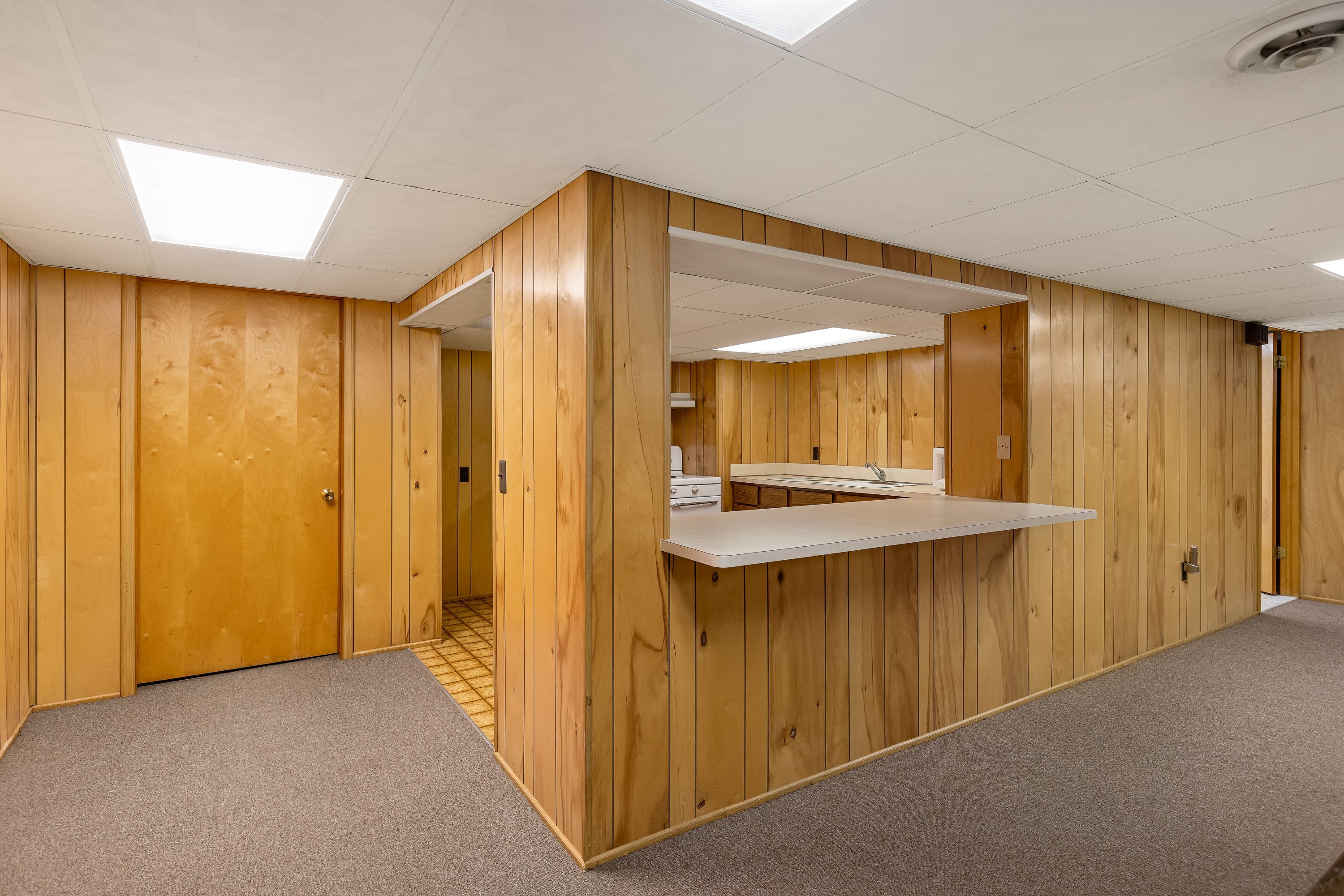 Bloomfield Township, Michigan 48302, United States, 4 Bedrooms Bedrooms, ,5 BathroomsBathrooms,Residential,Pending,81177