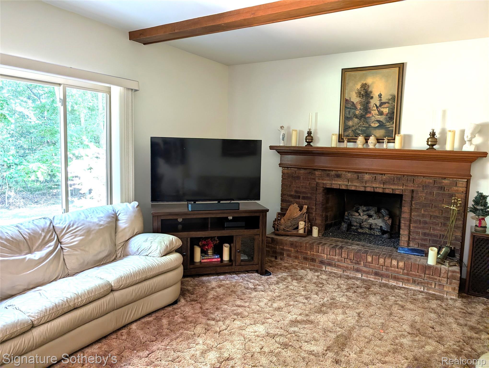 5303 Woodrun Drive