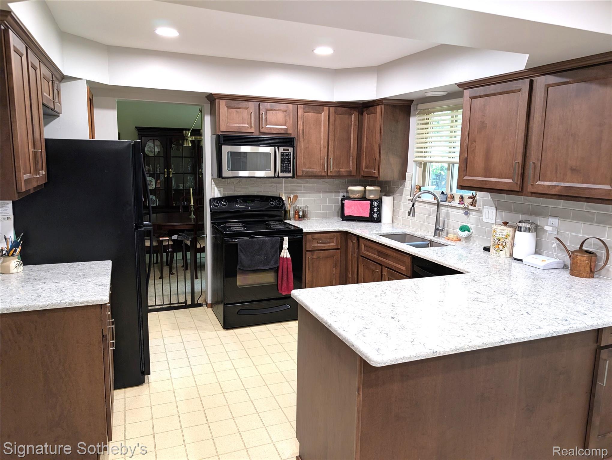5303 Woodrun Drive