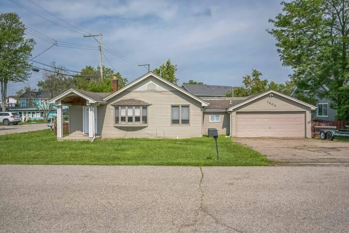 1400 Bamford Drive