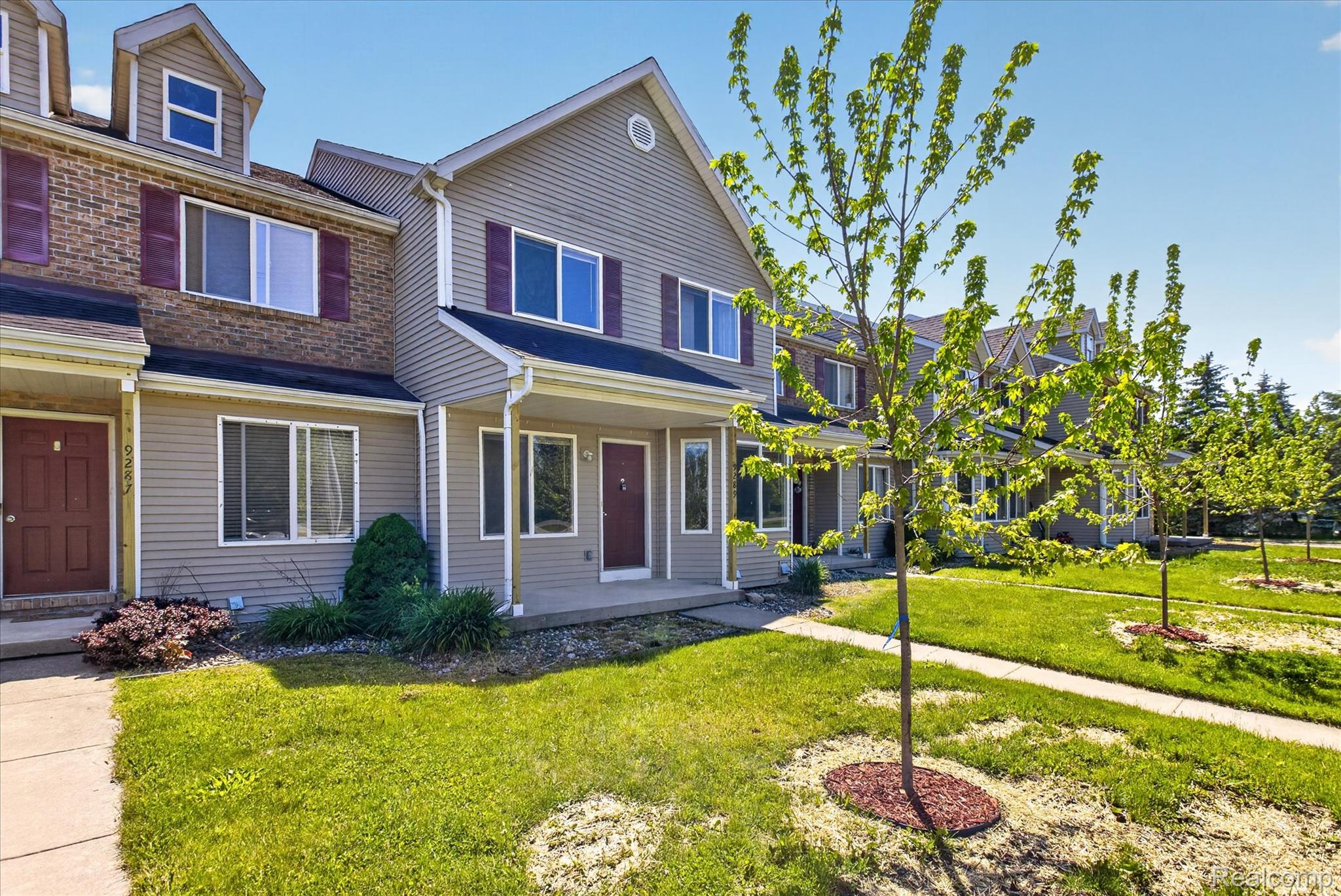 9295 Cedar Creek Court