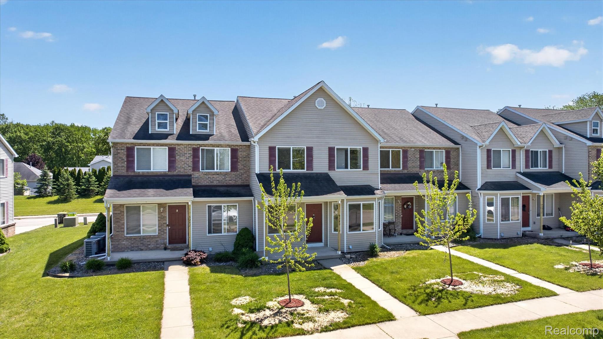 9295 Cedar Creek Court