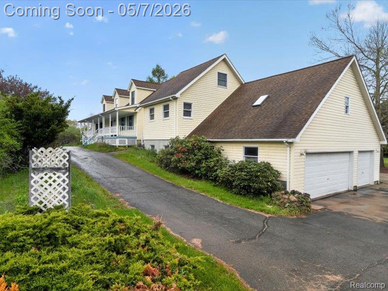 5081 Vines Road