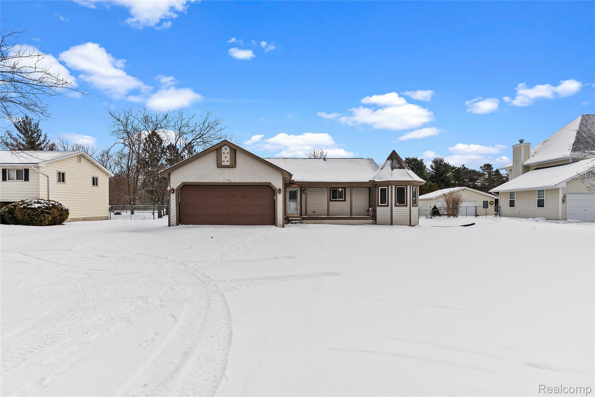 11096 N Jennings Road