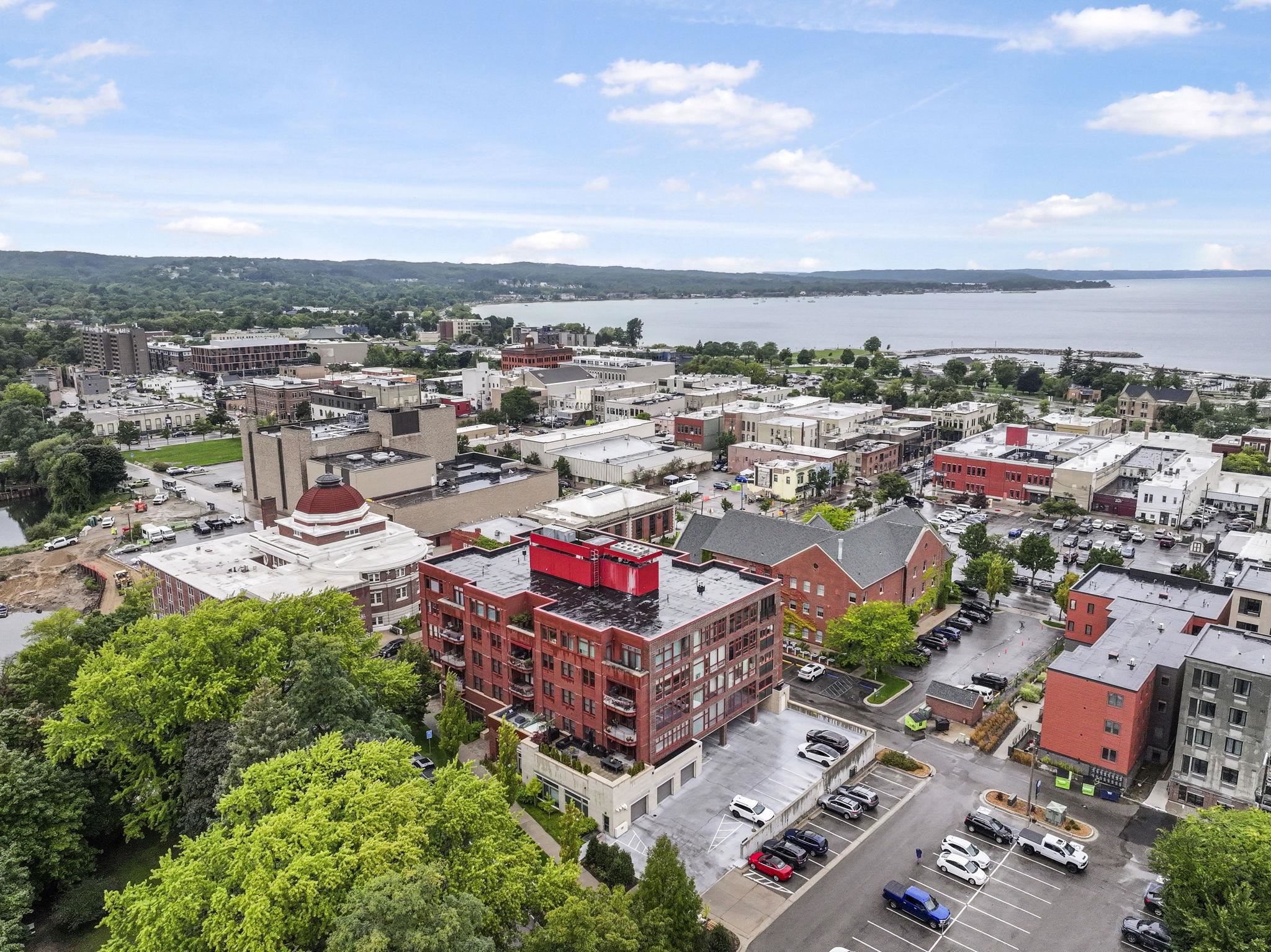 215 Washington Street