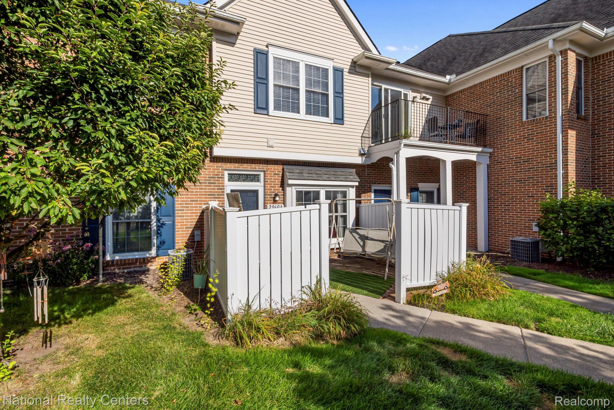 2960 Cottonwood Drive