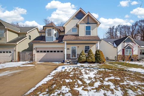 9399 Oakdale Street Algonac City MI 48001