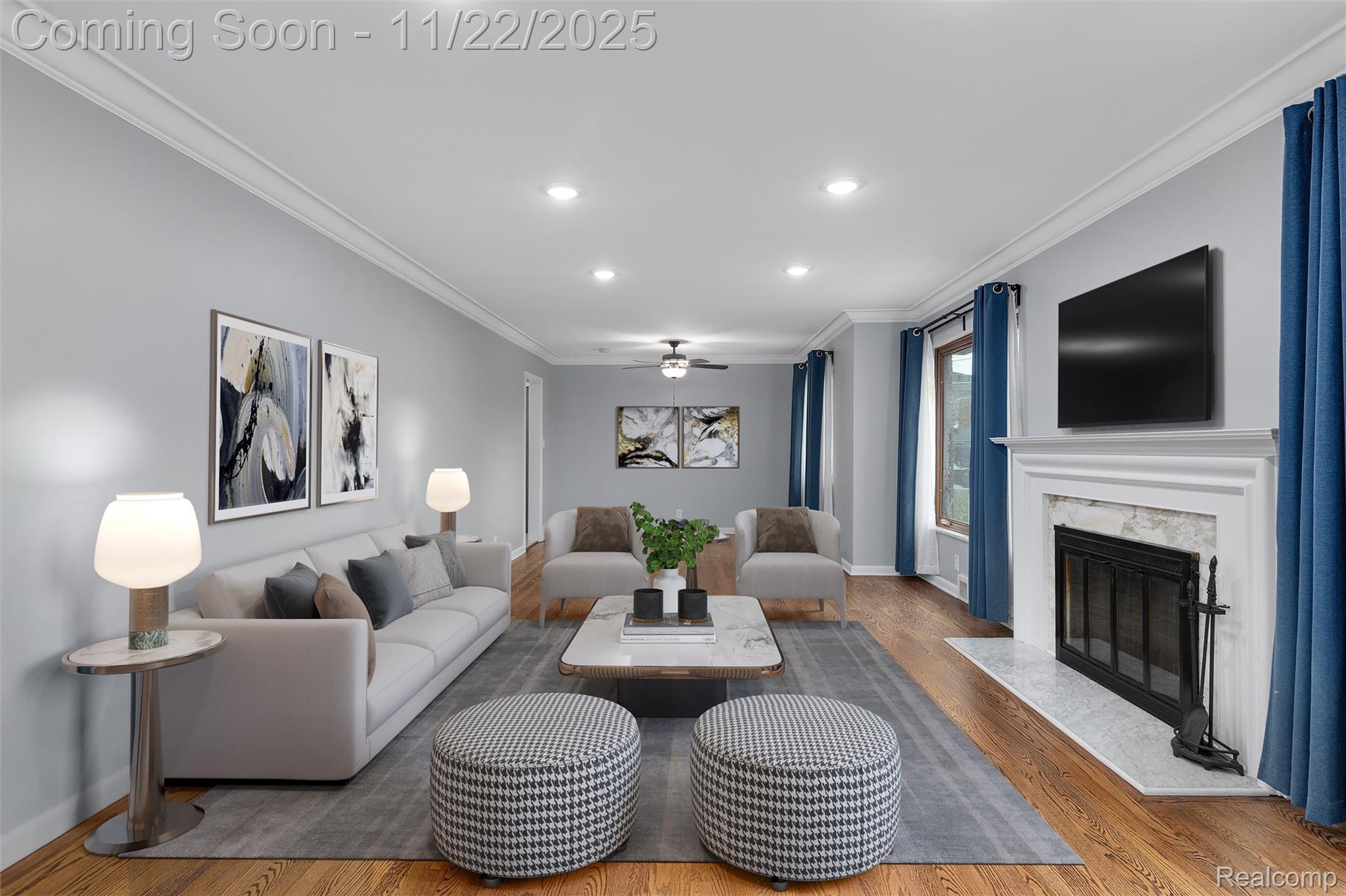 22429 Lakecrest Street