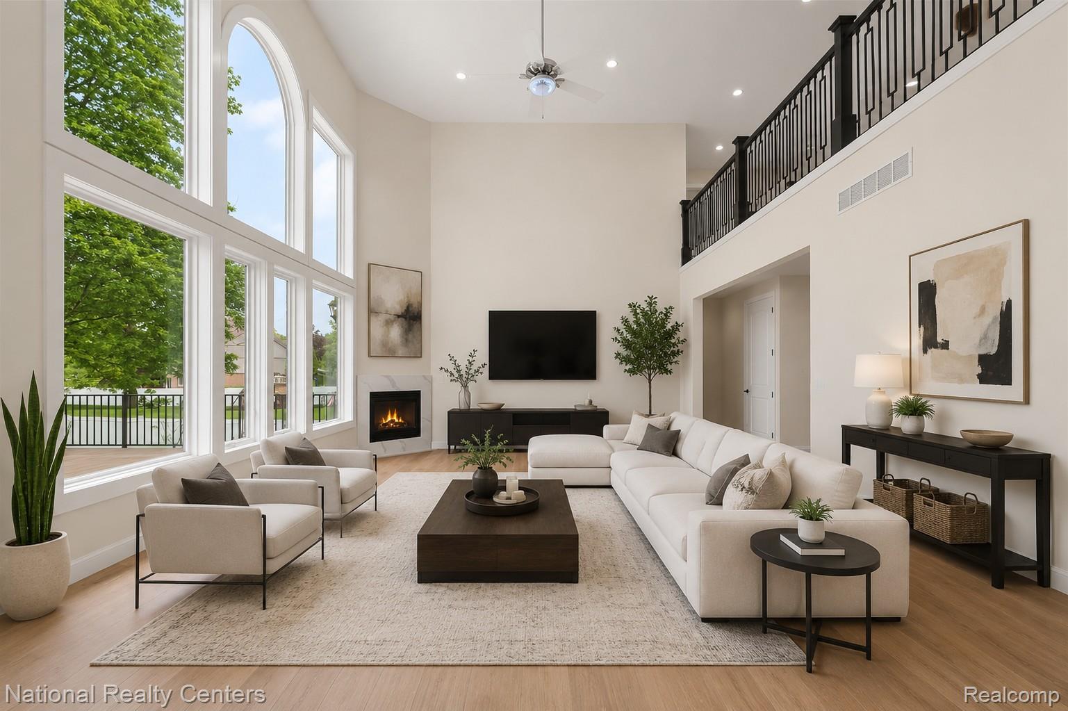 5245 BUELL Drive