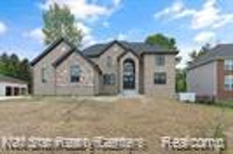 5245 BUELL Drive Commerce Charter Township MI 48382