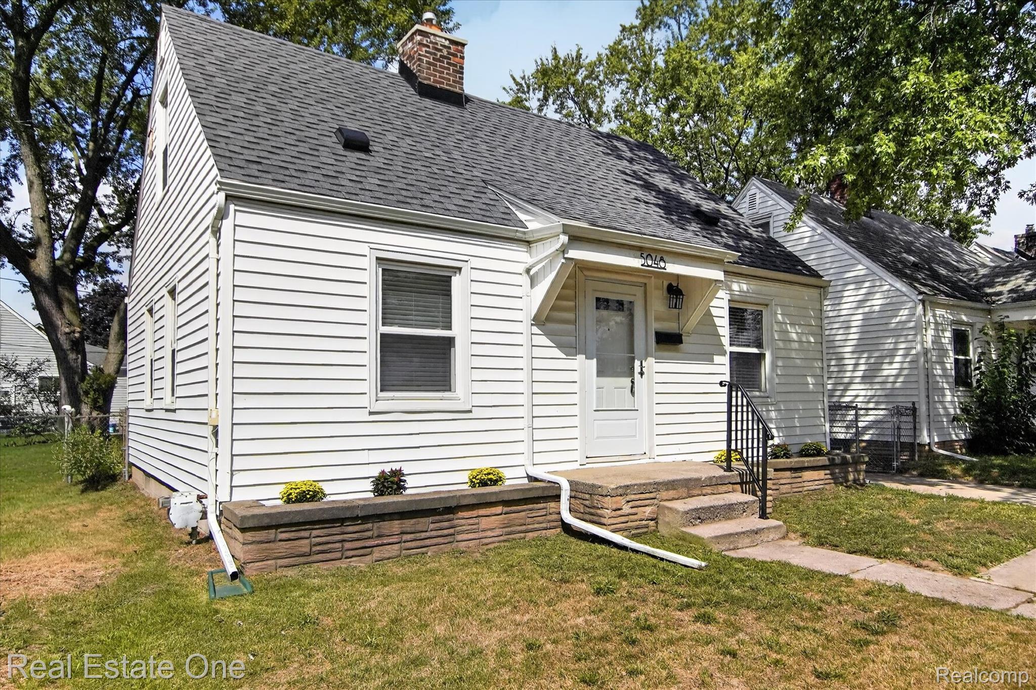 5048 Howe Road