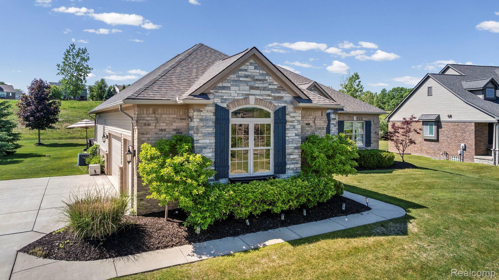 672 Brooks Lane