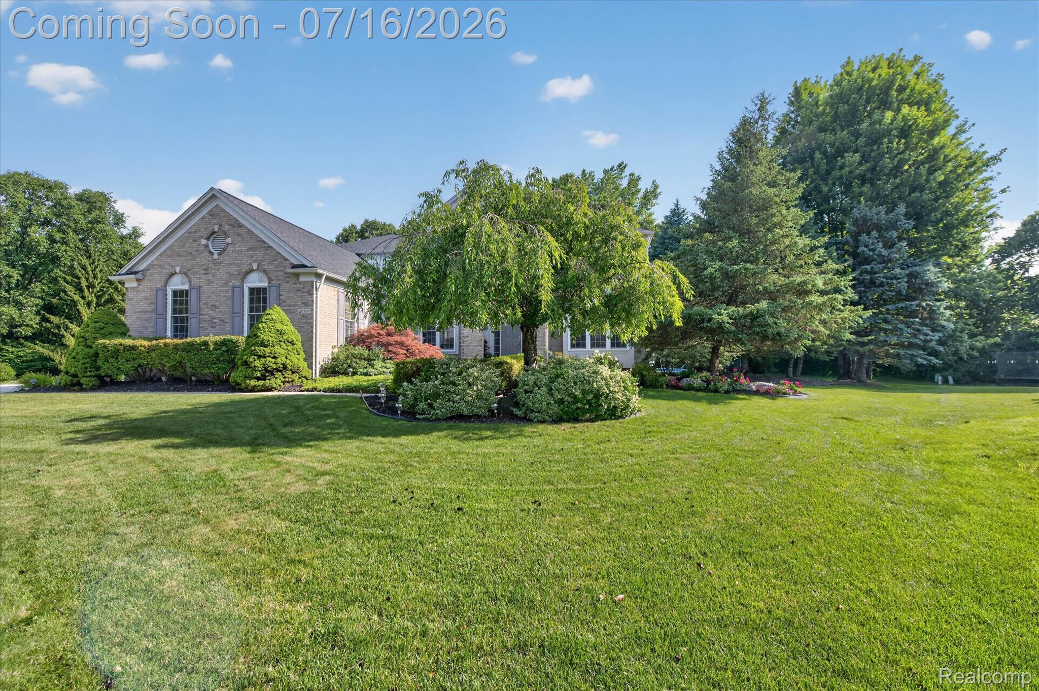 48560 Manhattan Circle