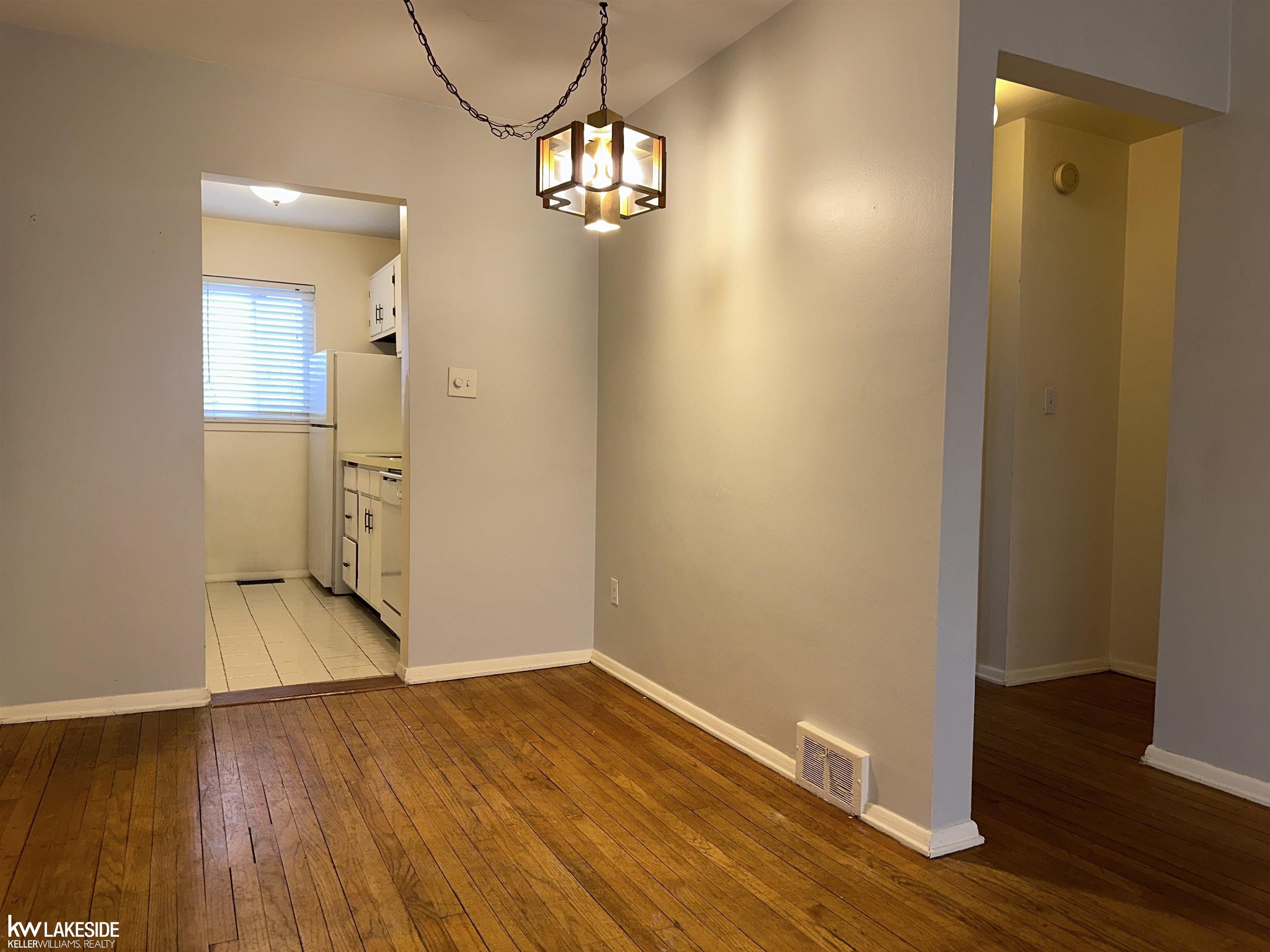 23313 Edsel Ford Court