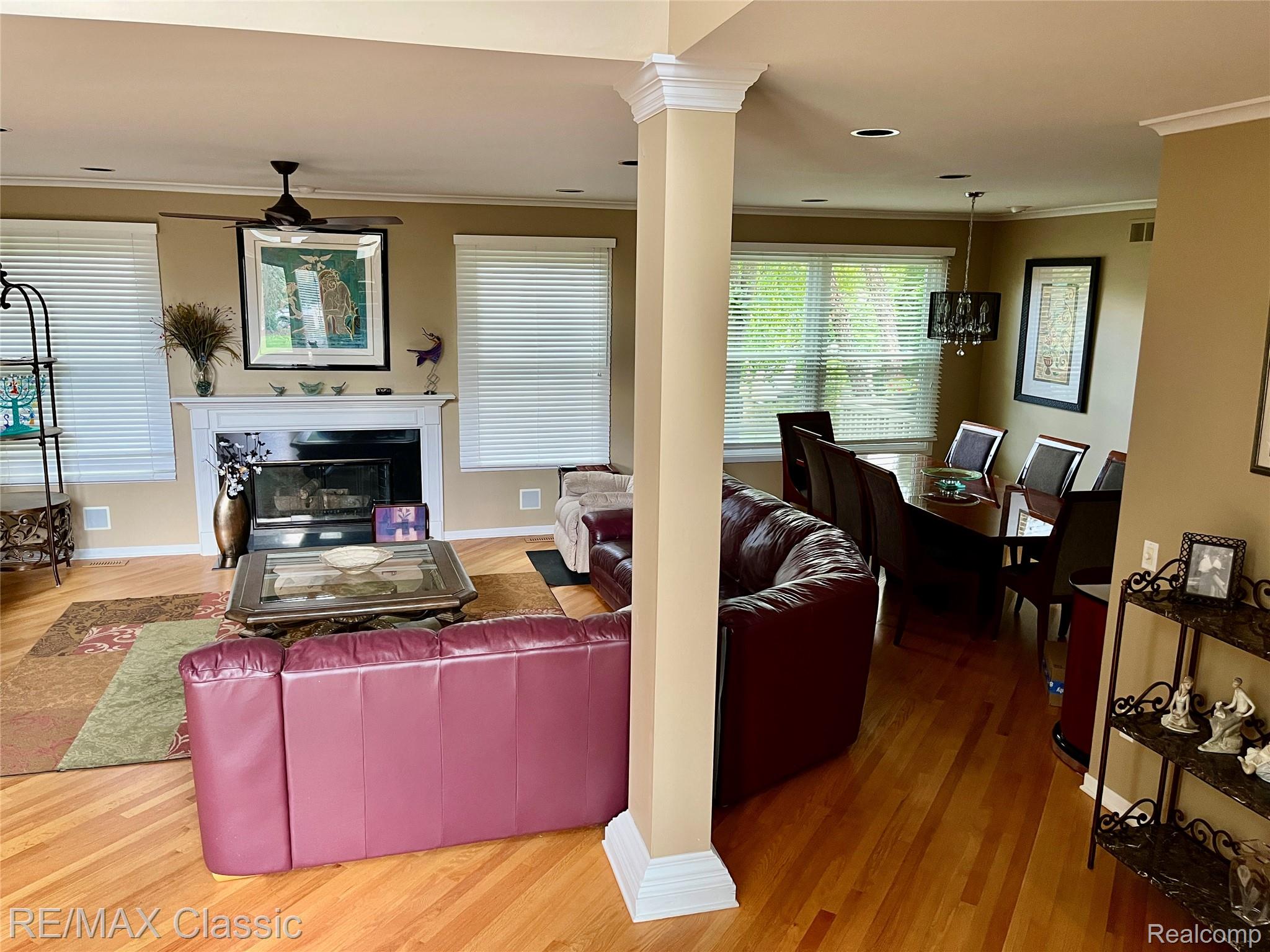6094 Simsbury Ct Simsbury Ct 5
