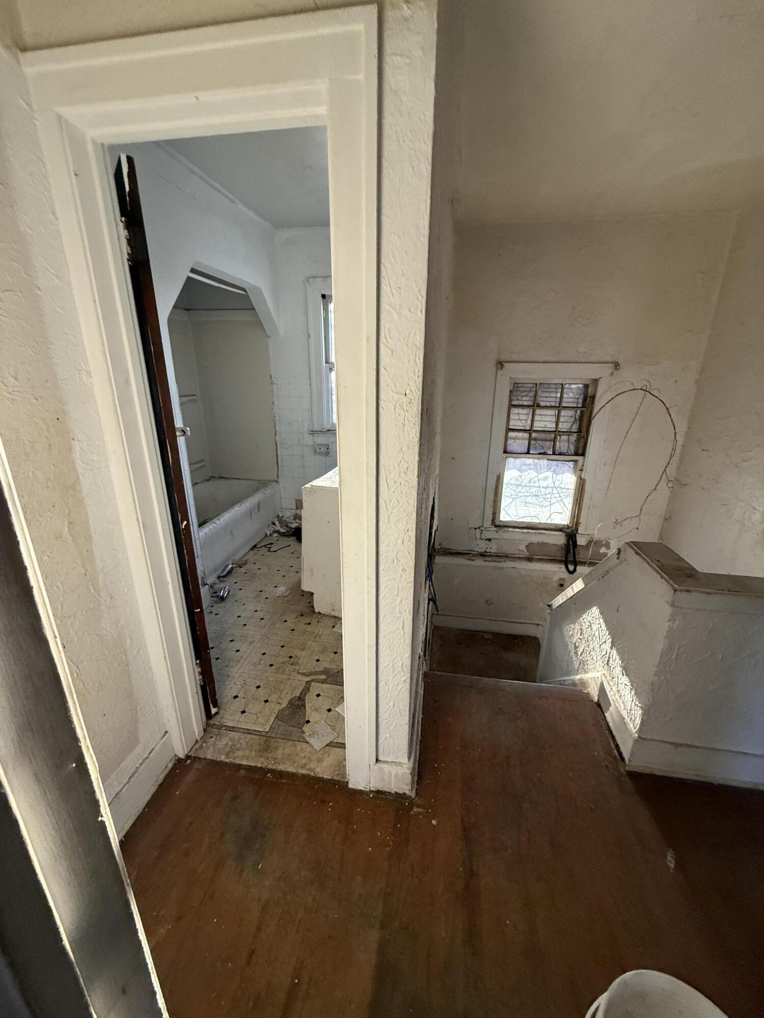 15893 Littlefield Street