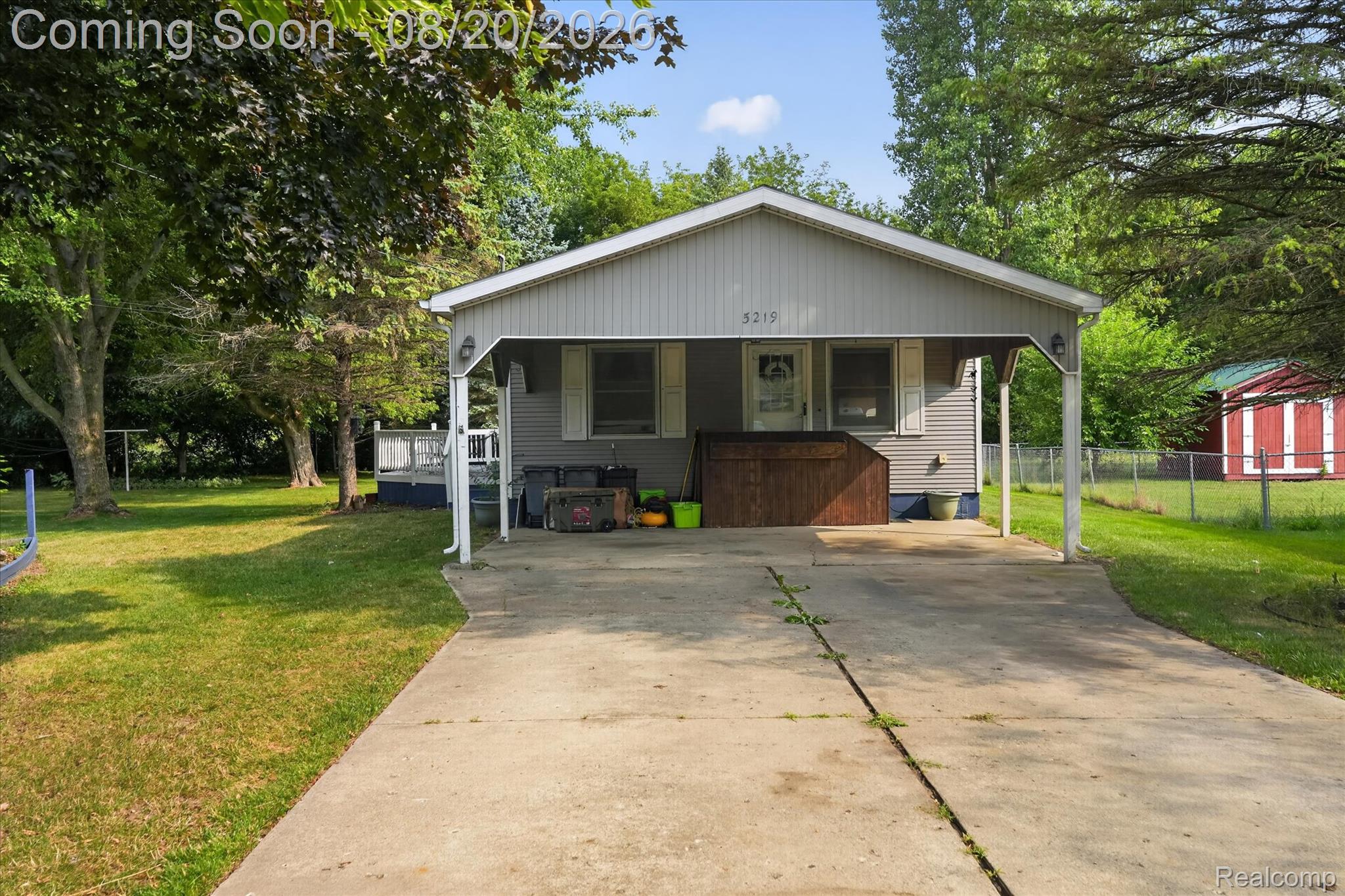 5219 E Carpenter Road