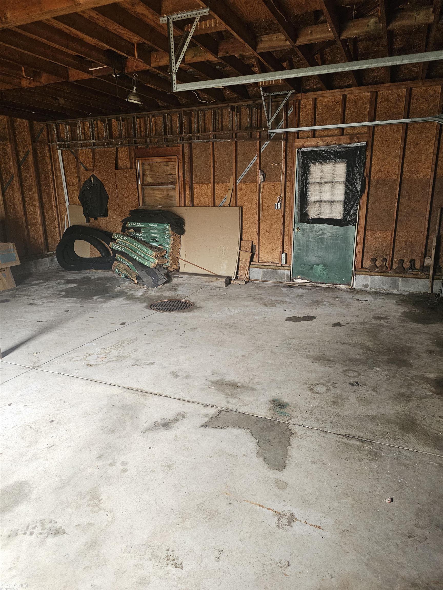 213 E Saint Clair Street