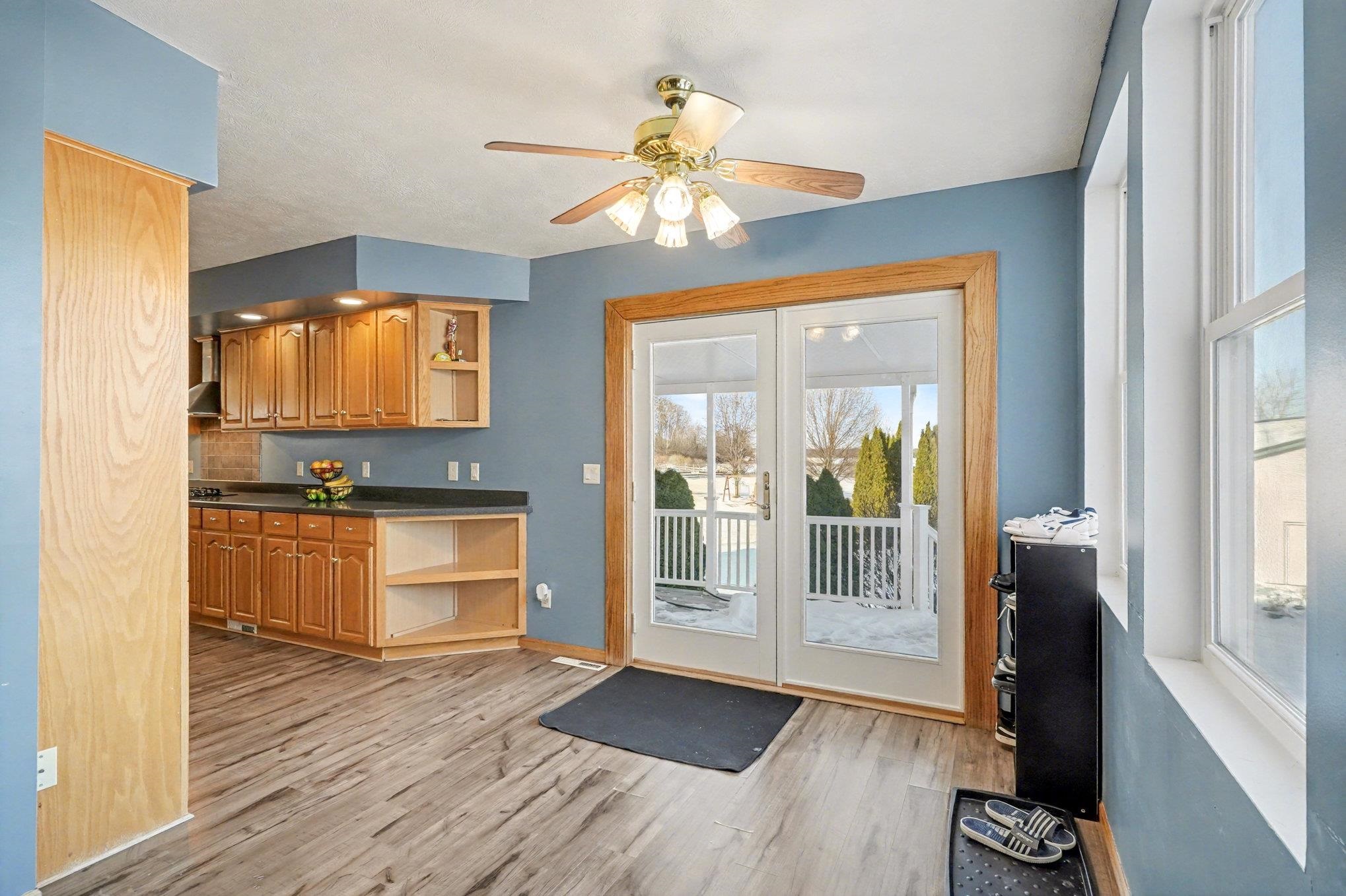 1190 Arthur Road
